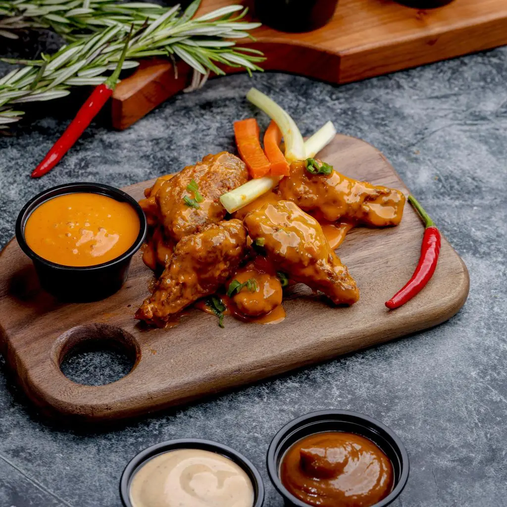 Chicken Wings with Buffalo Sauce